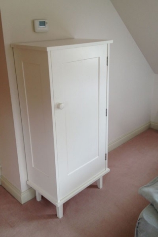Clothes cupboard