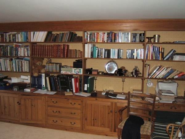 Customers bookcase before alteration