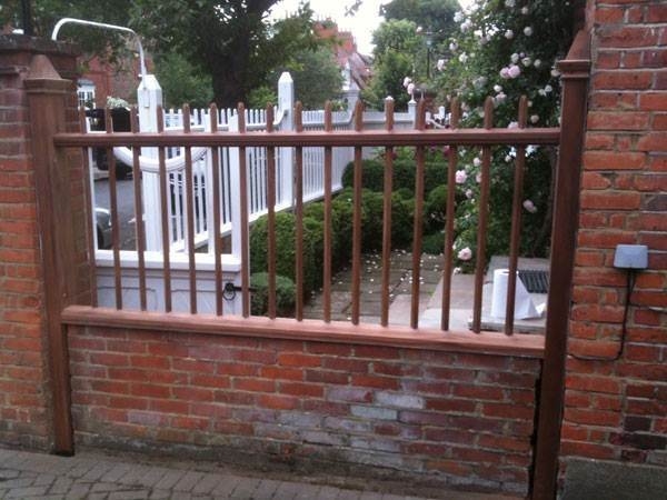 Fence panel